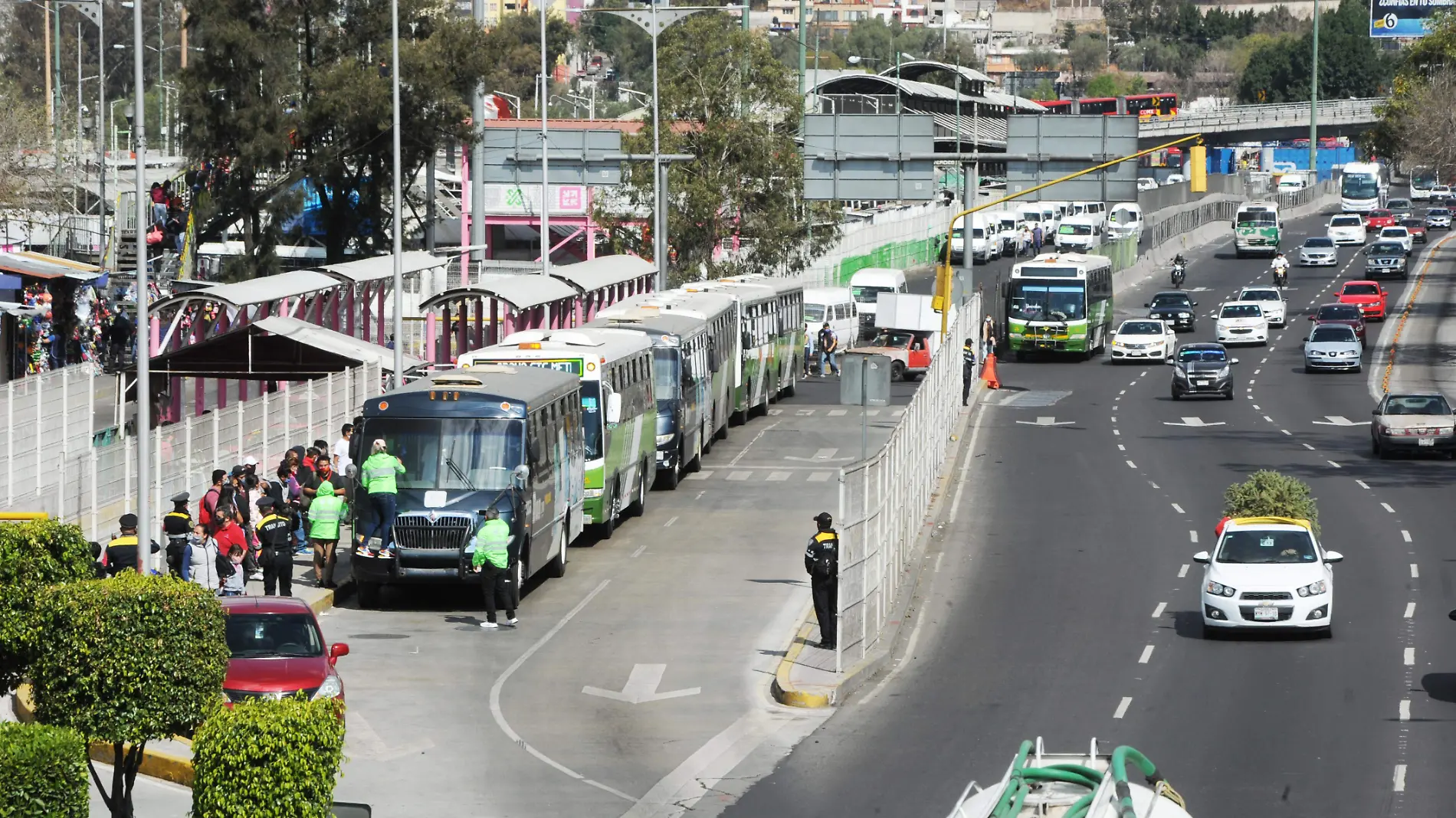 FALLA DEL METRO DE HIDALGO A INDIOS VERDES. Foto Mauricio Huizar (27)